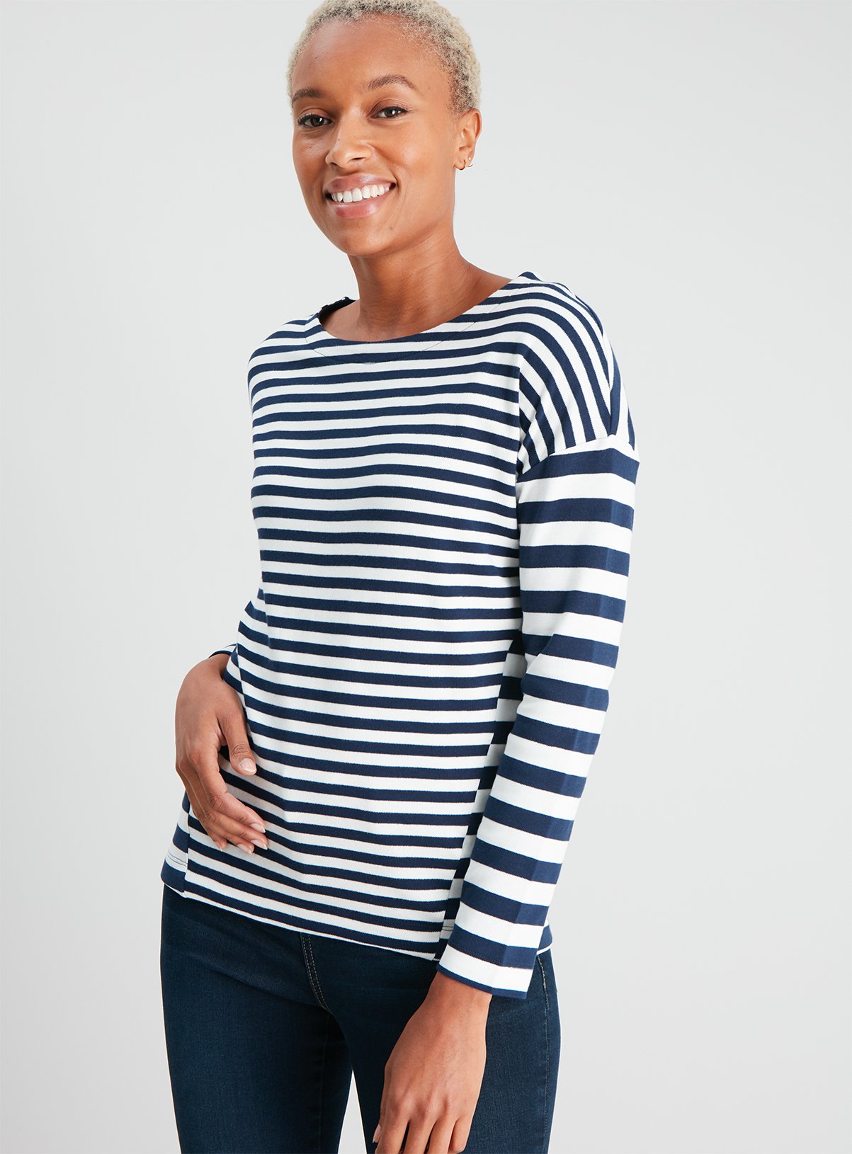 navy striped top